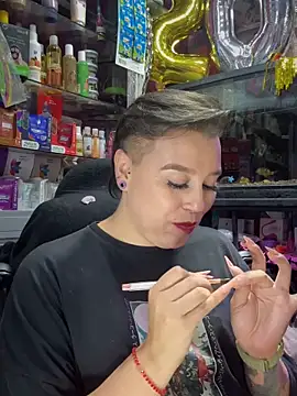 TamySweetness live sex cam