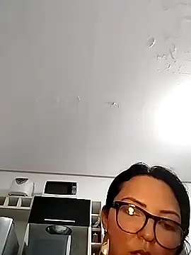 AuroraChest live sex cam