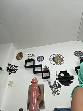 jamilaross live sex cam