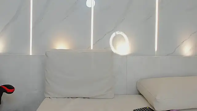 melanie_bonelli live sex cam