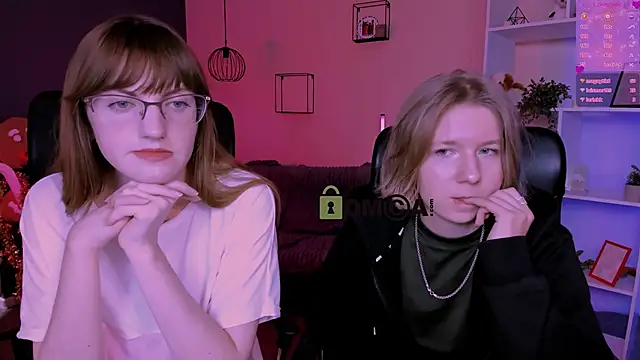 gloria_bubble's cam snapshot