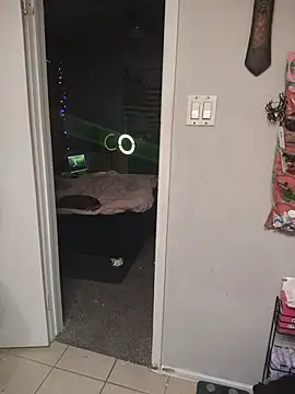 SpiderRose's cam snapshot