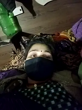 Am_jooli's cam snapshot