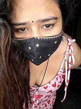 indian-hotmilfs's cam snapshot