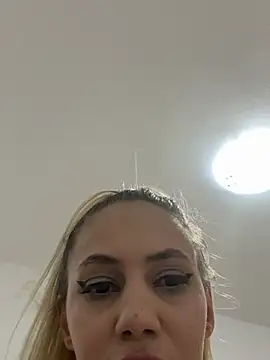 CellineGold live sex cam