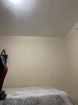 Mari_valda2's cam snapshot