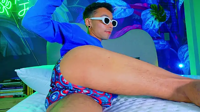 Imtavo's cam snapshot