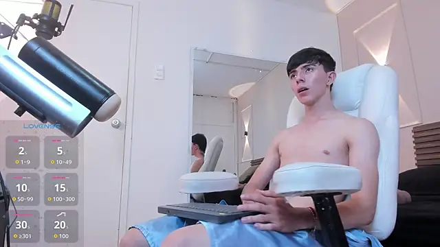 mathias_saenz live sex cam