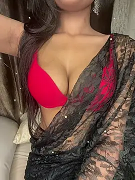 KARISHMA-STRIP's cam snapshot