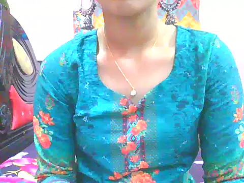 Silver_Queen07's cam snapshot