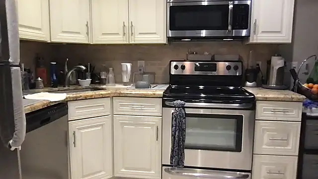 BigGuyMuscle's cam snapshot