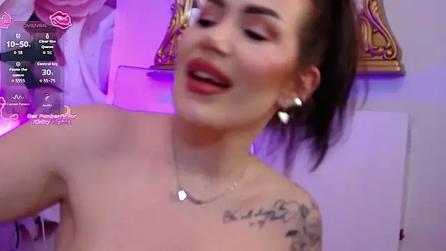 HessaHessy live sex cam