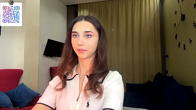 LinaMour's cam snapshot