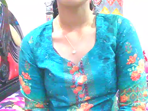 Silver_Queen07's cam snapshot