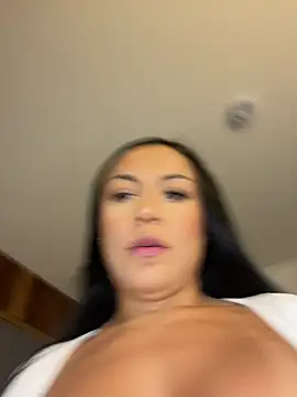 TiffanyyLam's cam snapshot