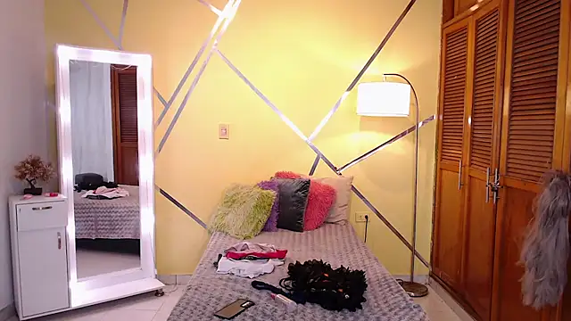 shirleyrojas's cam snapshot