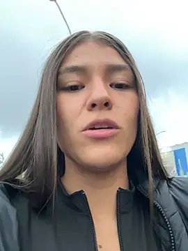 TaylorrHill live sex cam