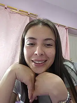 EmmaValencia_ live sex cam