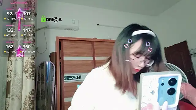 Lili_666 live sex cam