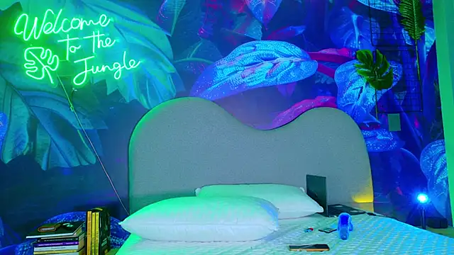 Imtavo's cam snapshot