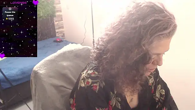 mia_pazzi's cam snapshot