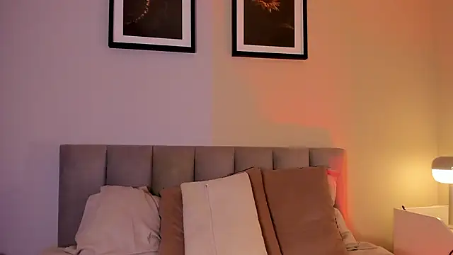 Violetta_Nur's cam snapshot