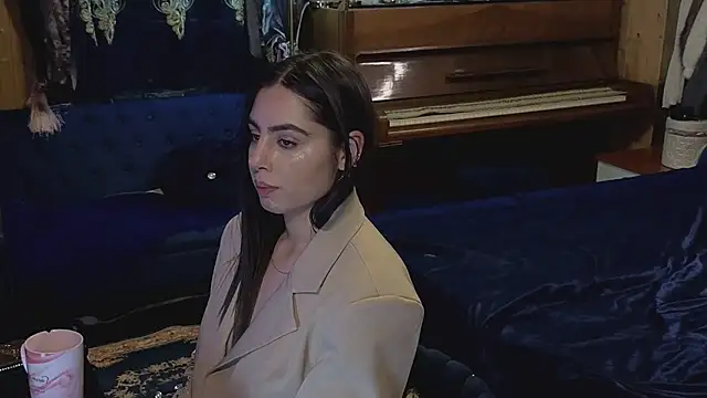 VanessaDoyle live sex cam