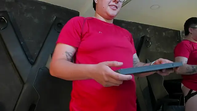 IanGilbert live sex cam