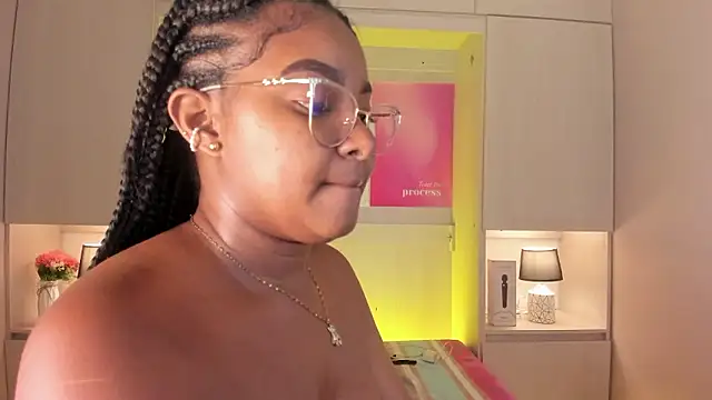 tamaraa_smiith's cam snapshot