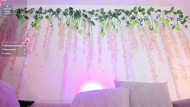 olivia_dluxe's cam snapshot