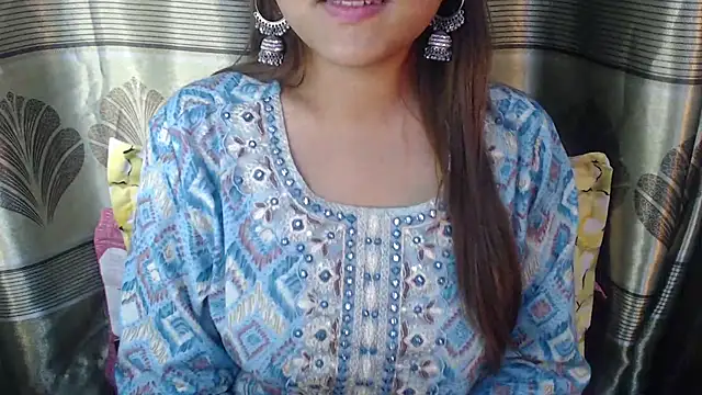 queen_angelina's cam snapshot