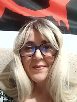 Amelialove42's cam snapshot