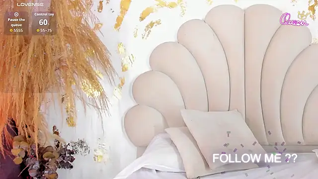 kiaratentation's cam snapshot