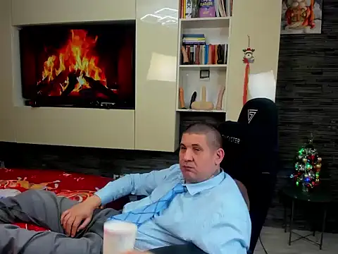 SpartacusDaddy48 live sex cam