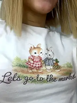 SweetBunnyGF live sex cam