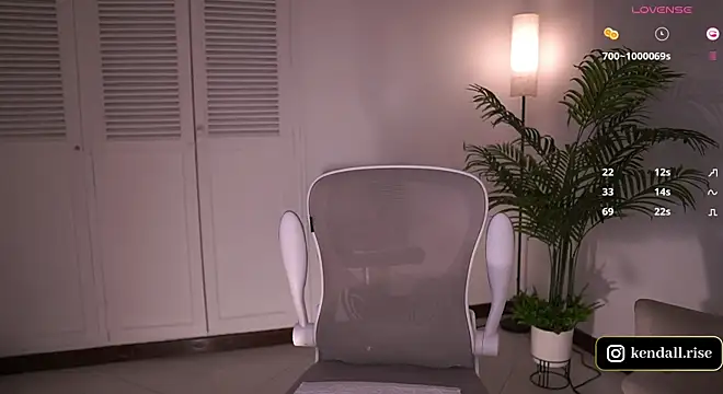 KendallRiseX live sex cam