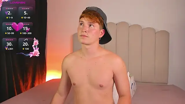 Eragonbooy live sex cam