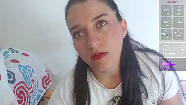 Emelyross_ live sex cam