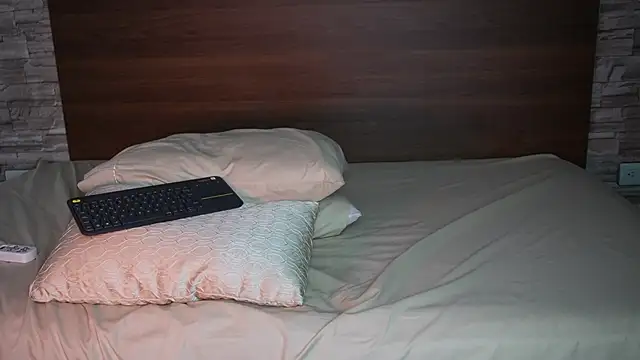 samanthaawellss's cam snapshot