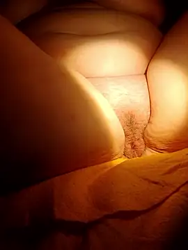 NoLubricantNeeded's cam snapshot