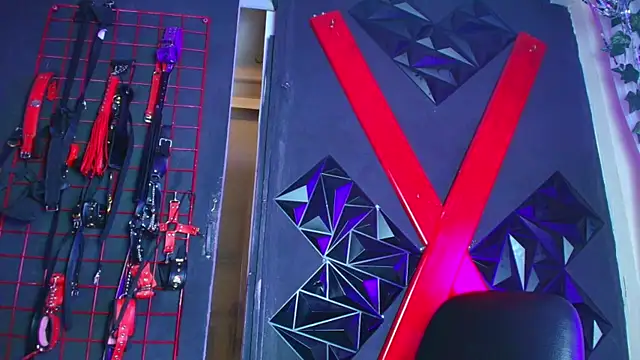 ivonne_diaz1's cam snapshot