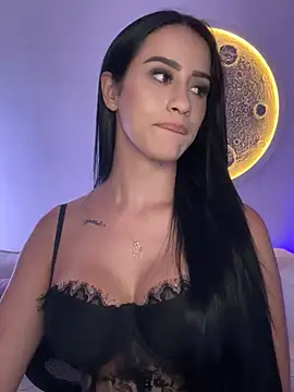 SarahhSmitth1 live sex cam