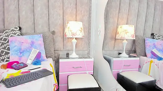 KendalStallyon live sex cam