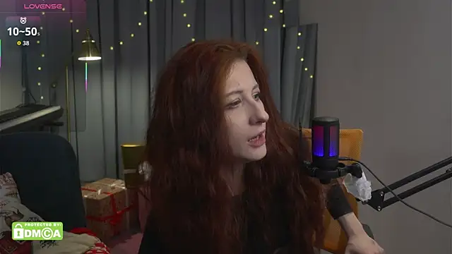 caty_cuddly live sex cam