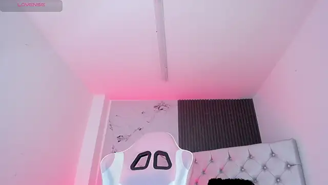 chloesagee live sex cam