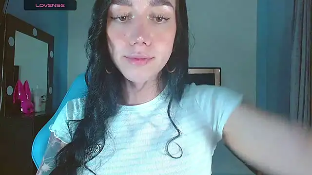 karla_zambrano live sex cam