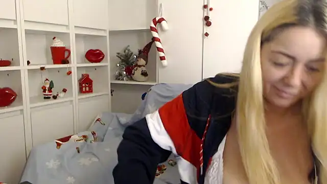 _karolynesyera_ live sex cam