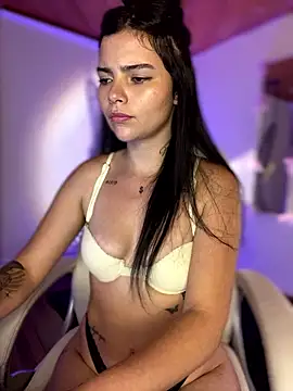 Adhaira_pink10's cam snapshot