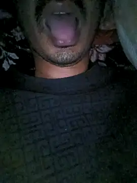 dreamtoungelick69 live sex cam