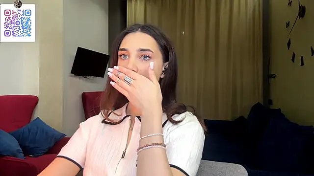 LinaMour live sex cam